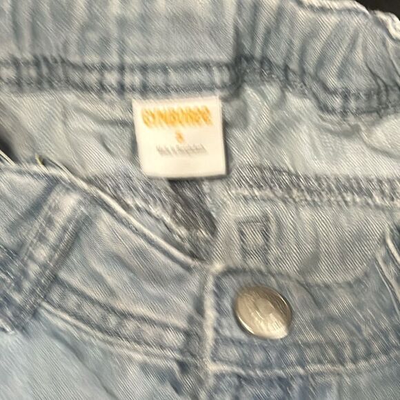 Gymboree Girls size 5 Jeans. Fun patches​ - Picture 3 of 3